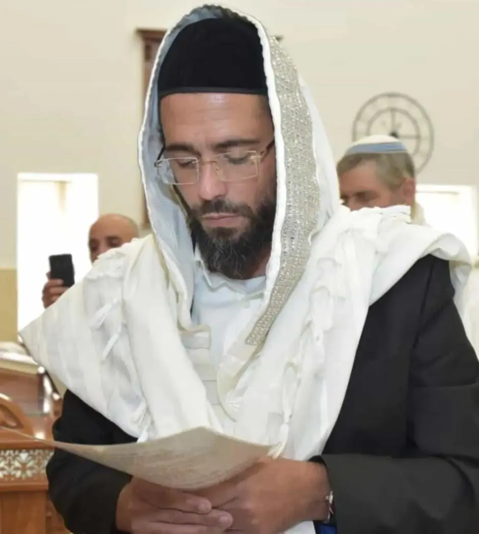 הרב פנחס עגיב שליט"א